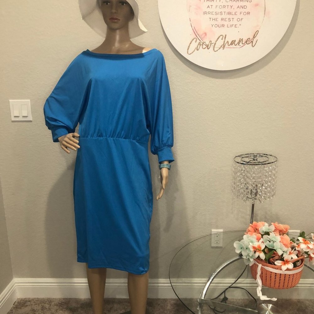 Plus Size Soft material Blue long sleeved Dress (with Matching Bracelet)